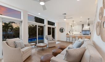 212 OAK Ave, Anna Maria, FL 34216