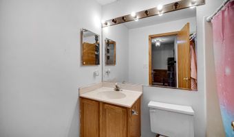 763 Highview Ct, Antioch, IL 60002