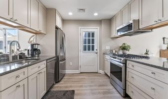 111 2nd Ave 9B, Belmar, NJ 07719