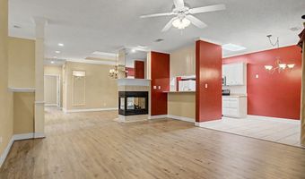 1911 Regalwood Dr, Albany, GA 31721