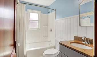 153 S 8th Ave, Beech Grove, IN 46107