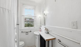 5327 16TH St NW, Washington, DC 20011