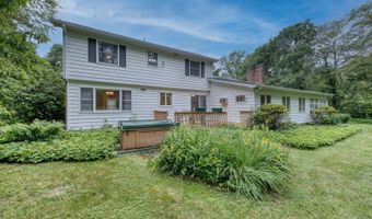 126 Grand View Ter, Brooklyn, CT 06234