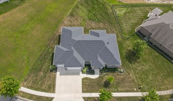 921 Justine Cir E, Indianapolis, IN 46234