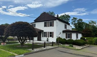 306 Divinity St, Bristol, CT 06010