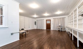 723 GAINESVILLE Hwy, Alto, GA 30510