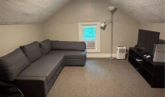 126 Spring St, Aliquippa, PA 15001