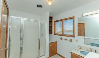 164 Park Pl, Arnolds Park, IA 51331