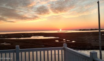265 Cypress Dr, Bayville, NJ 08721