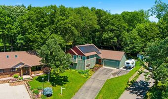 12568 Everest Ct E, Apple Valley, MN 55124
