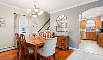 15 5th Ave, Avenel, NJ 07001