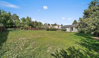 1043 Lilac Ct, Broomfield, CO 80020