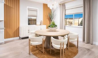8220 Poinsettia St, Roseville, CA 95747
