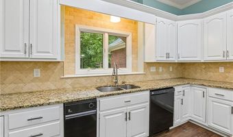 2077 Coolidge Way NW, Acworth, GA 30101