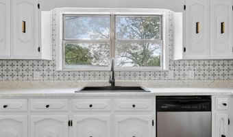 945 Thrasher Rd, Altoona, AL 35952