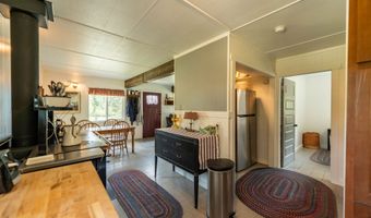 5692 Meadow Creek Rd, Bonners Ferry, ID 83805