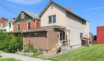 541 8th St, Ambridge, PA 15003