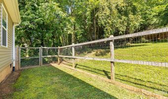 76 Selwyn Rd, Asheville, NC 28806