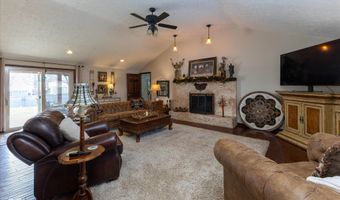 6813 Connie Dr, Avon, IN 46123