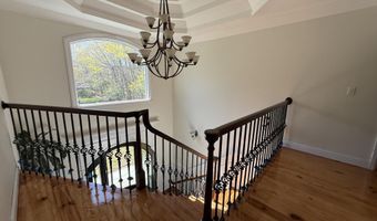 605 Farrelly Ave, Bayville, NJ 08721