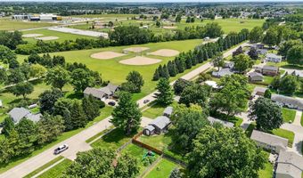 713 2nd St SE, Altoona, IA 50009