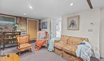 233 Pearl St, Burlington, VT 05401