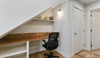 8907 W Candleston Ln, Boise, ID 83709