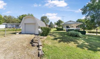 802 N Railroad St, Ainsworth, IA 52201