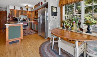 202 Bear Cove Rd, Baileyville, ME 04694