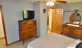428 Gadd Rd, Alden, NY 14004