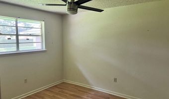 1356 Balsam Ave, Baton Rouge, LA 70807