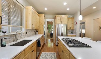 2486 NW Marken St, Bend, OR 97703