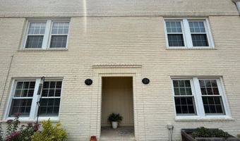 726 N OAKLAND St, Arlington, VA 22203