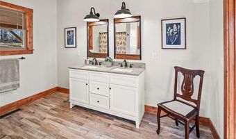 186 Pipers Creek Trl, Ararat, NC 27007