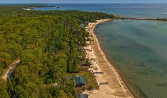 3855 El Cajan Rd, Alpena, MI 49707
