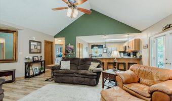 1260 Runningbrook Dr, Avon, IN 46123