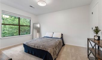 1703 Kimberly Pl, Bentonville, AR 72712