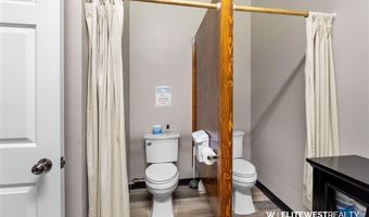 754 Yellowstone Ave, Cody, WY 82414