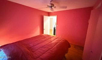 160 Pinewood Dr, Arapahoe, NC 28510