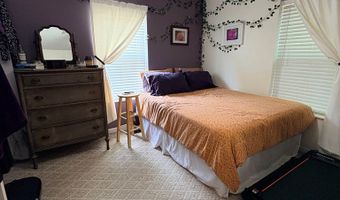 218 Central Ave, Ansted, WV 25812