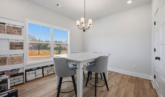 18 Piney Grove Ct, Auburn, GA 30011