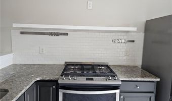 1021 Thornborough Dr, Alpharetta, GA 30004