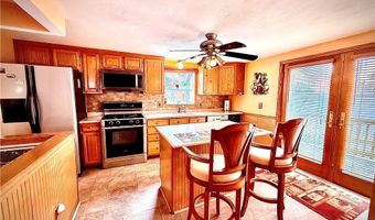 78 Viola Ave, East Providence, RI 02915