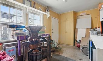 4506 220th Trl, Amana, IA 52203
