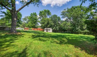 234 St Marys Dr, Ballwin, MO 63021