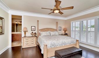 259 Meadowbrook Country Club Est, Ballwin, MO 63011