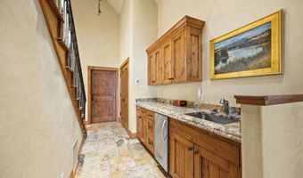 13471 Albright Ln, Bigfork, MT 59911