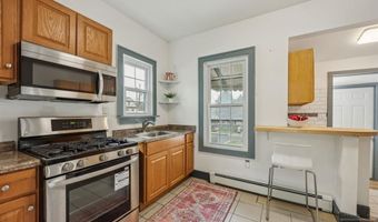 19 Hornblower Ave, Belleville, NJ 07109