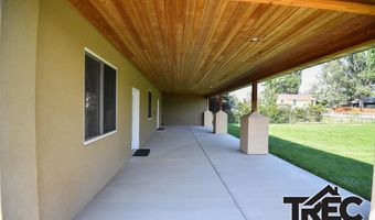155 N 1st St W, Cowley, WY 82420