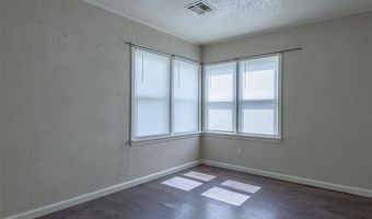 6701 NW 26th St, Bethany, OK 73008